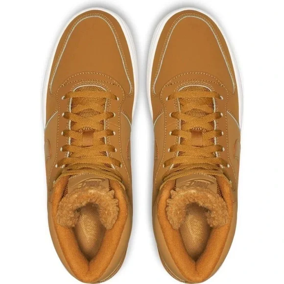 LAST CHANCE Women’s Nike Ebernon Mid SE in Wheat - Picture 4 of 8